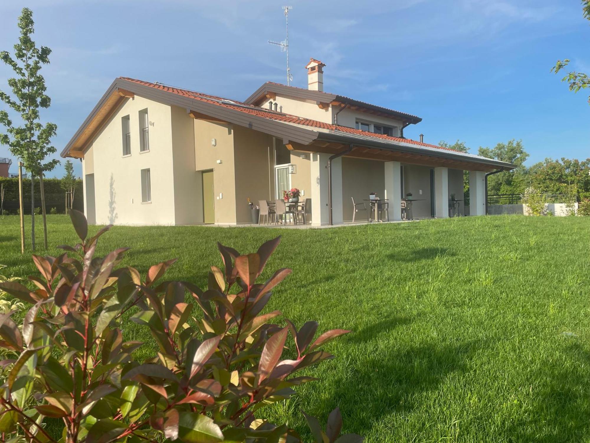 Il Fiore Del Lago Pacengo Di Lazise Eksteriør billede